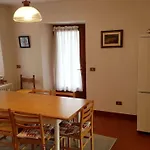 Casa Lucia Padola